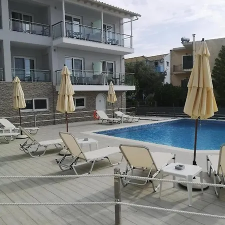 3 Island View Otel