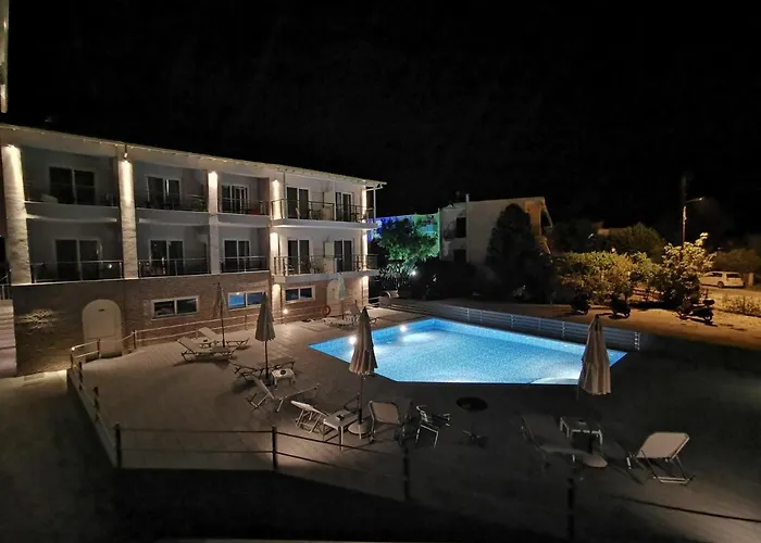 3 Island View Hotel
