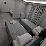 3 Island View Hotel