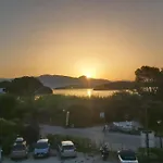 3 Island View 3*