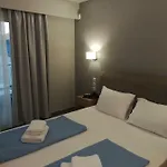 3 Island View 3*