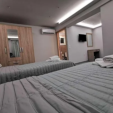 3 Island View Hotel