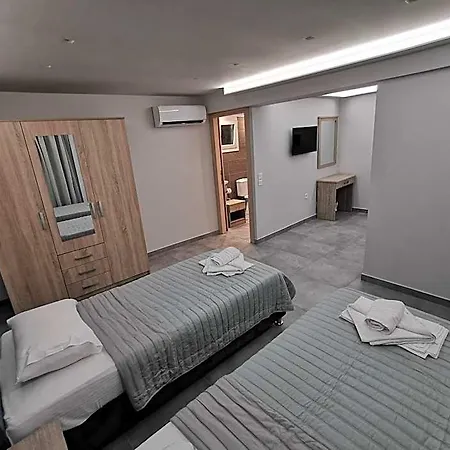 3 Island View Hotel