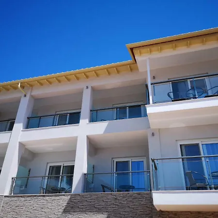 3 Island View Hotel