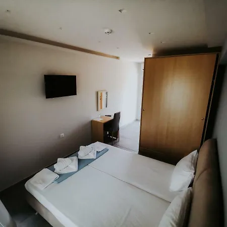 3 Island View Otel 3*