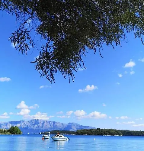 ホテル 3 Island View ニドリ